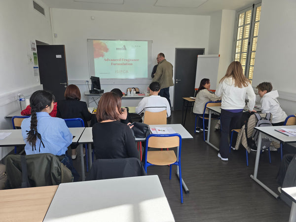 Advanced Fragrance Formulations (APF Level 3 Certification)